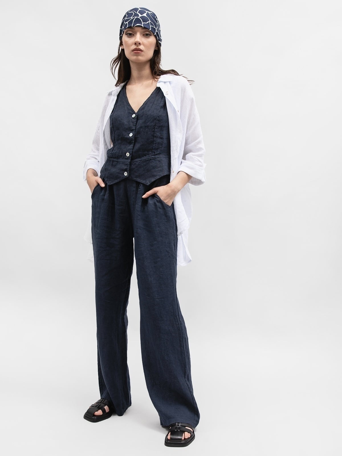 Women's linen trousers
