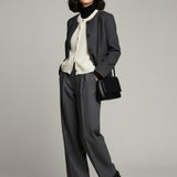 Moteriškas megztinis su vilna