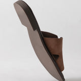 Women's slip-on leather shoes