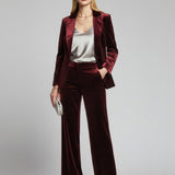 Moteriškas velvetinis švarkas