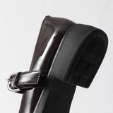 Women's leather shoes
