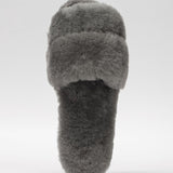 Women's indoor slippers