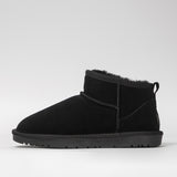 Women's leather boots with insulation