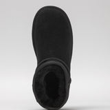 Women's leather boots with insulation
