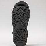 Women's leather boots with insulation