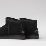 Women's leather boots with insulation