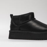 Women's leather boots with insulation