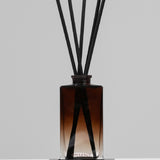 Rinkinys: chalatas, namų kvapas "Opulence", 120 ml ir medvilnės rankšluosčių rinkinys – (2 vnt, 70 x 140 cm)